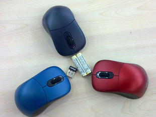 艾而浦E160无线鼠标 简约优雅的时尚数码伴侣